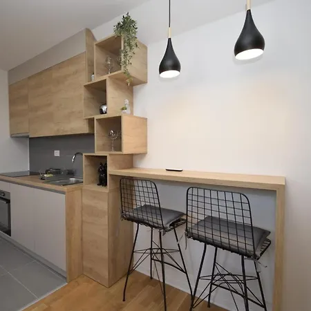 Art Zone Ii アパート *